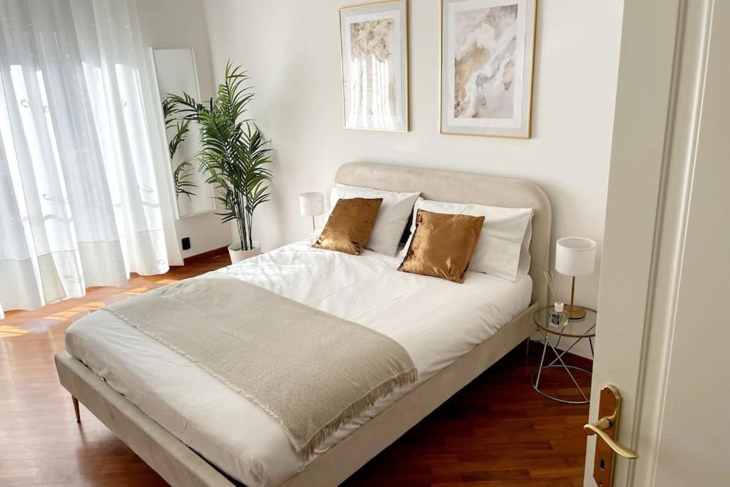 Apartament Amazing Flat With Terrace Mediolan Zewnętrze zdjęcie